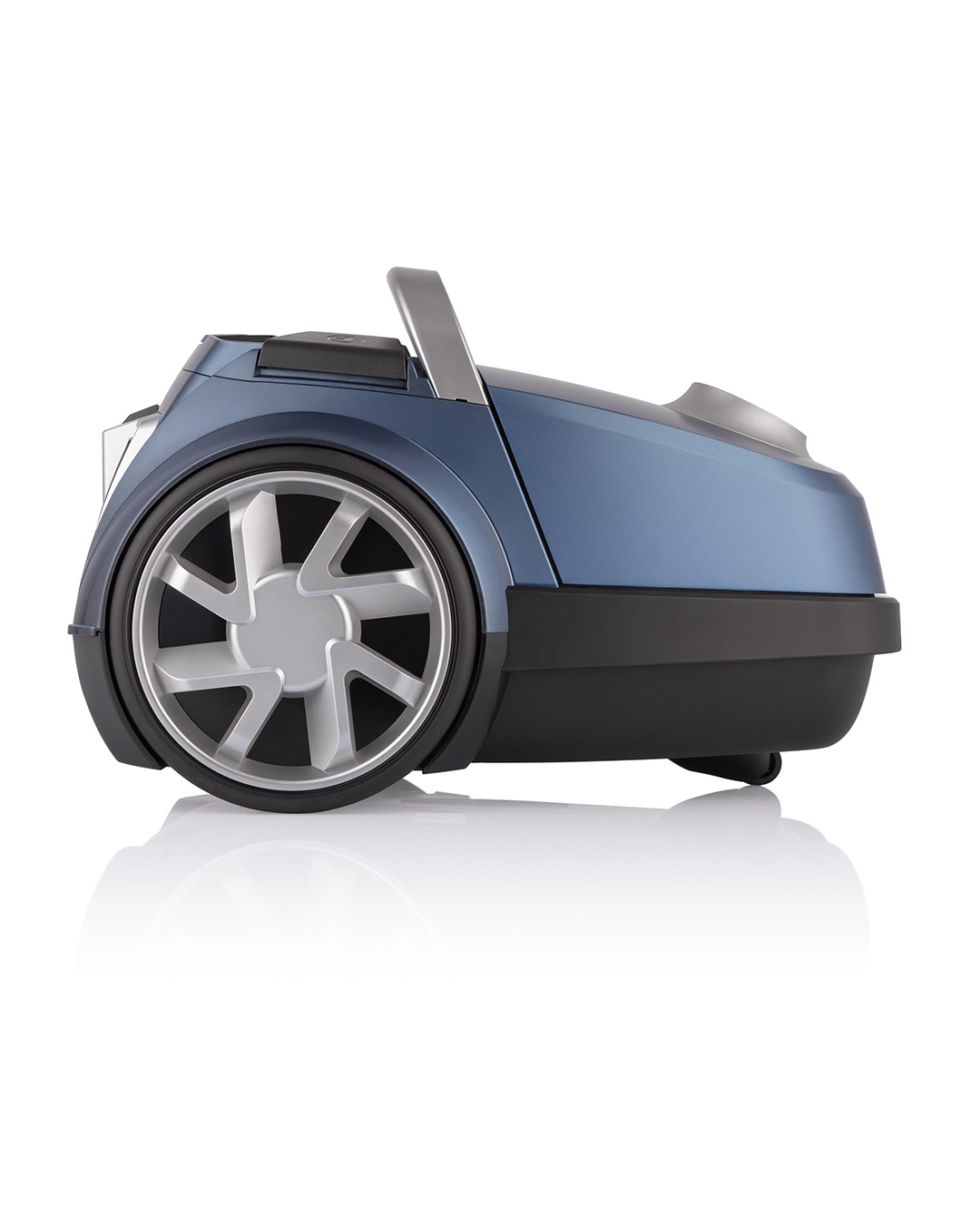 arnica-vesta-plus-et14130-yikanabilir-kullan-at-45lt-toz-torbali-supurge-750w-turbo-fircali-hepa13-08