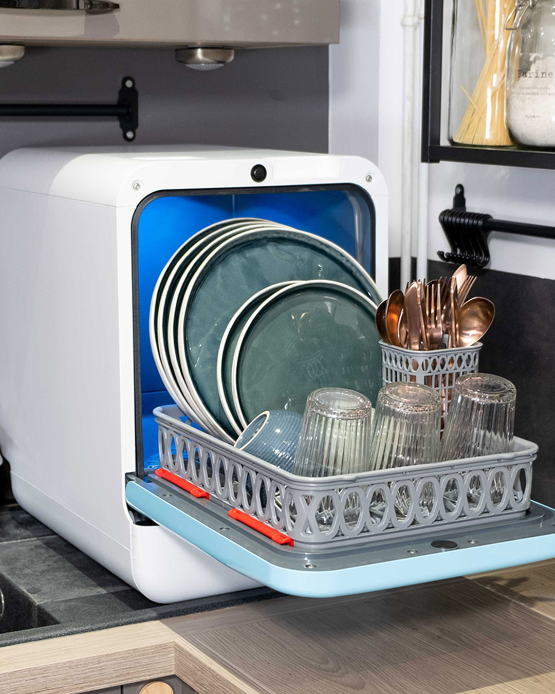 bob-tezgahustu-mini-bulasik-makinesi-beyaz-buz-mavisi-04