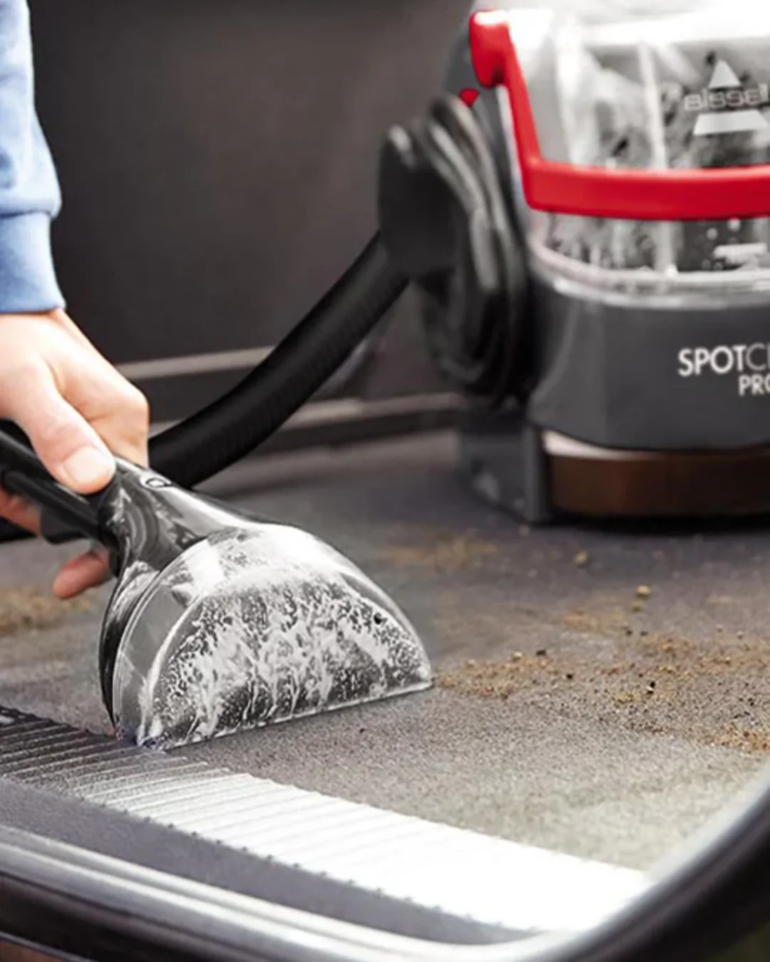 bissell-spotclean-pro-hali-koltuk-yikama-ve-leke-cikarma-makinesi.004